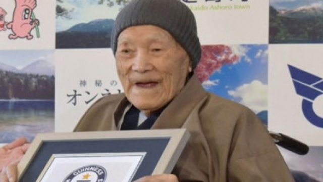 Muore l'uomo pi&ugrave; anziano al mondo: aveva 113 anni