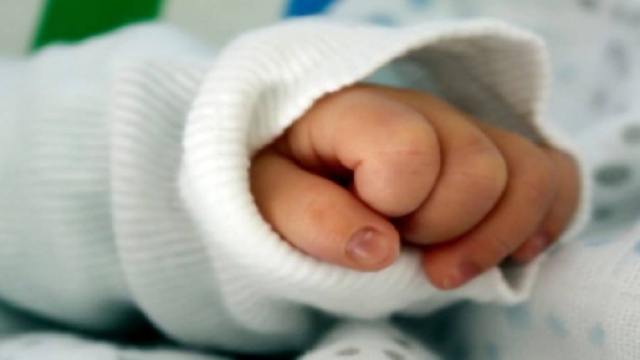 Neonata denutrita muore a soli 15 giorni. I genitori: &laquo;Non ce ne siamo accorti&raquo; - NapoliToday