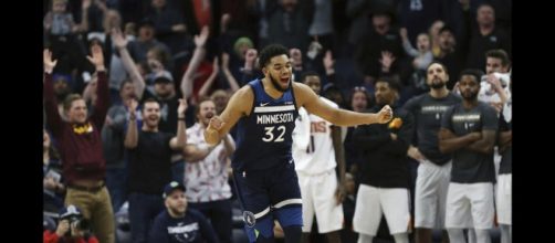 Karl-Anthony Towns helped lead the Timberwolves to victory on Sunday (Jan. 20). [Image via NBA/YouTube screencap]