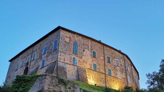 Castello di Bianello, Quattro castella, RE - divento.com