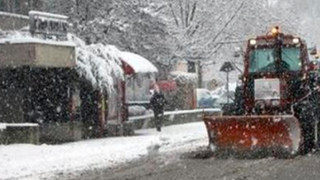 Meteo, arriva l'impulso polare: temporali e neve a quote basse, fiocchi anche a Napoli - Il Mattino