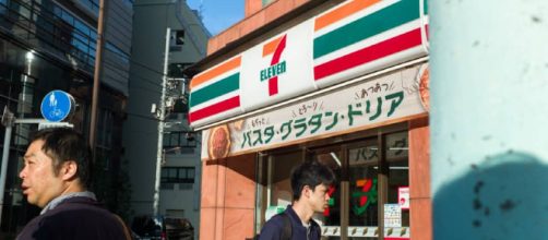 Japan's convenience store giants to remove adults magazines (Image via The Japan Times/Youtube screencap)