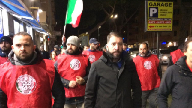 Le ronde alla stazione centrale di Ostia