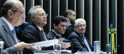 Renan aparece como o candidato anti-Moro no Senado - (Foto: Geraldo Magela/Ag&ecirc;ncia Senado)