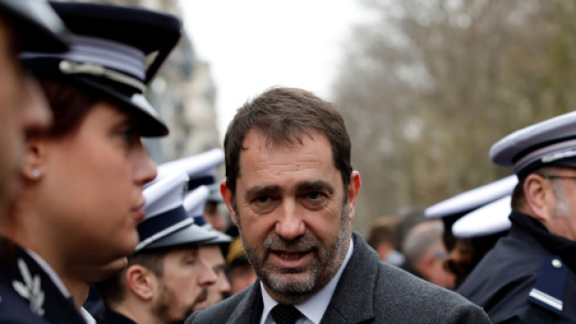 Gilets jaunes : le r&eacute;sum&eacute; de la loi "anti-casseurs" d&eacute;fendue par Christophe Castaner