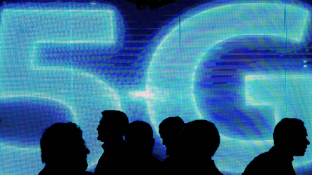 Arriva il 5G, ma forse per la salute potrebbero esserci problemi, come dicono alcuni studi.