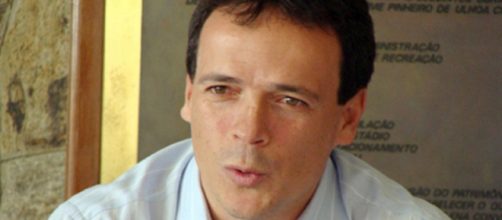 Fernando Diniz, t&eacute;cnico do Fluminense (Foto: Lancepress)