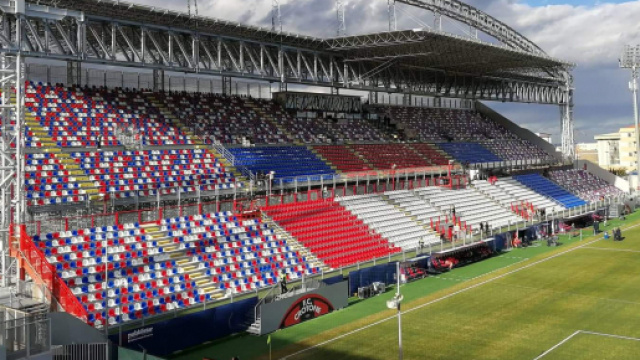 Lo stadio comunale "Ezio Scida" contro il di Crotone