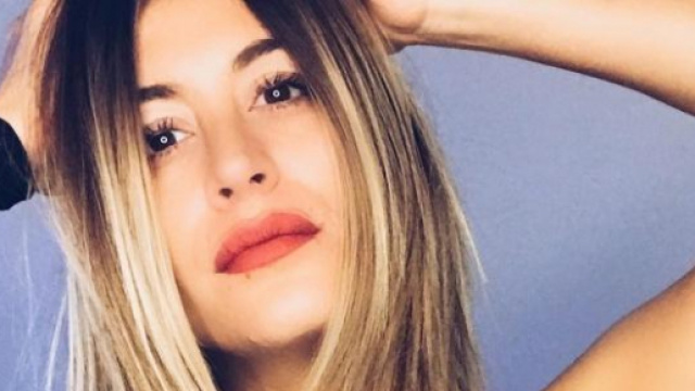 Ana&iuml;s Camizuli officialise sa grossesse avec une photo de son adorable babybump.