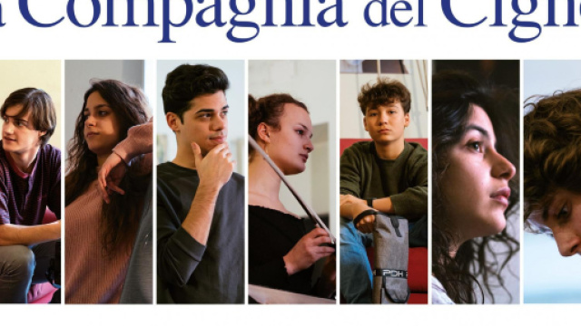 La Compagnia del Cigno nuovo appuntamento luned&igrave;, repliche e diretta streaming.
