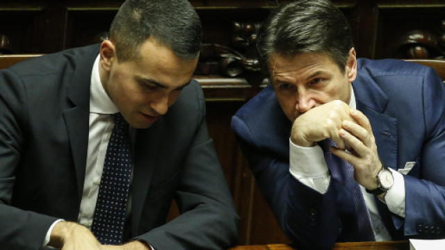 Reddito di cittadinanza, Mattarella firma il decreto: ora il testo &egrave; atteso in Parlamento