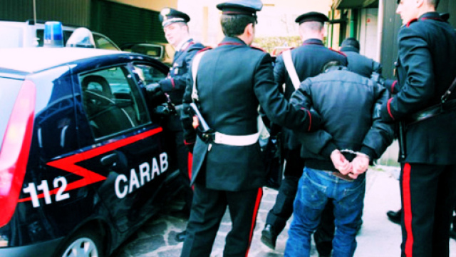 La coppia &egrave; stata arrestata dai carabinieri della compagnia di Sassari