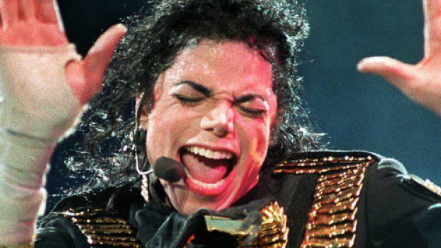 Michael Jackson, star de la pop ou p&eacute;dophile, une image posthume en demi-teinte