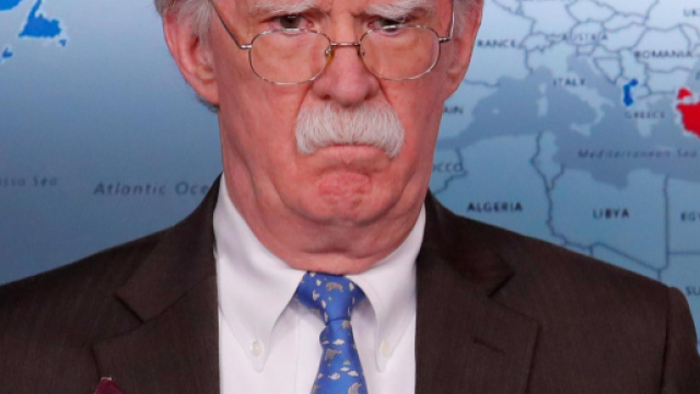 5000 soldats en Colombie" : John Bolton d&eacute;voile ses notes et intrigue - parismatch.com