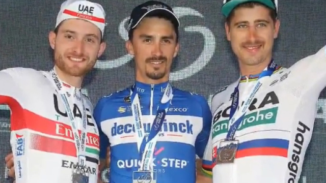 Il podio della seconda tappa della Vuelta San Juan, con Alaphilippe vincitore