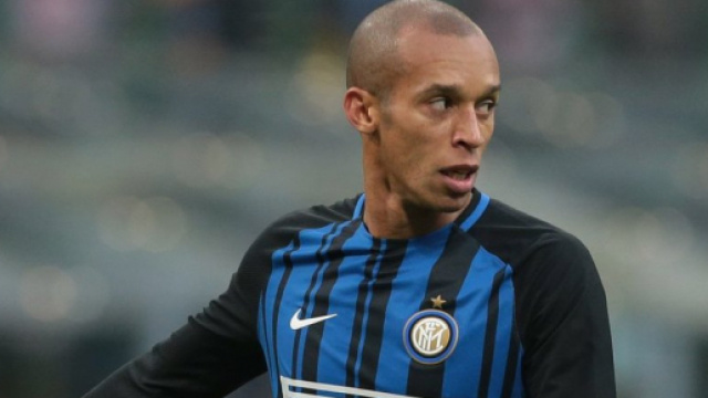 L'Inter apre alla cessione di Miranda