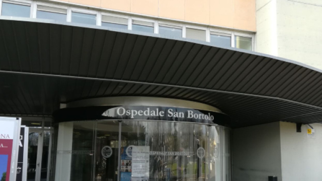 Vicenza, bimbo di 11 anni si impicca con una sciarpa: &egrave; gravissimo