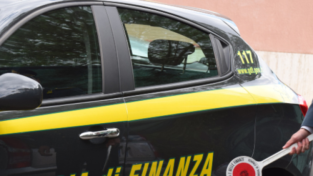 Maxi sequestro a Livorno, recuperati quasi 650 kg di cocaina.