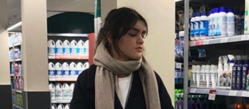 Amaia, haciendo la compra en un supermercado. / INSTAGRAM