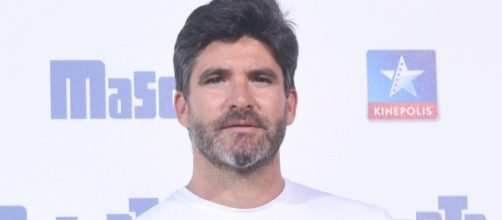 To&ntilde;o Sanch&iacute;s posando en el estreno de una pel&iacute;cula