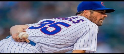 Cole Hamels appears to be the biggest signing for the Cubs this offseason [Image via MVPFLF/YouTube]