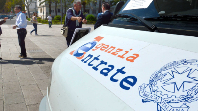 Agenzia delle Entrate, obbligo fatturazione elettronica