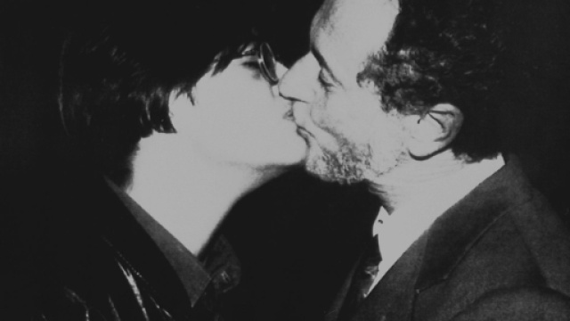 Il famoso bacio di Aiuti a Rosaria Iardino, sieropositiva.