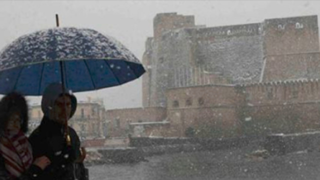 Meteo Napoli e Campania, in arrivo una nuova ondata di gelo - Fanpage.it