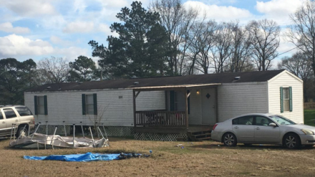 Usa, due sorelle di 14 e 12 anni uccidono barbaramente la madre | wlox.com