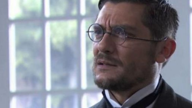 Una Vita trame 12 e 13 ottobre: Higinio viene smascherato