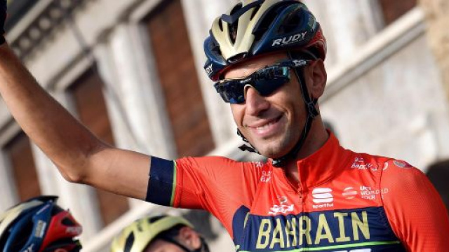 Vincenzo Nibali al via al Giro di Lombardia
