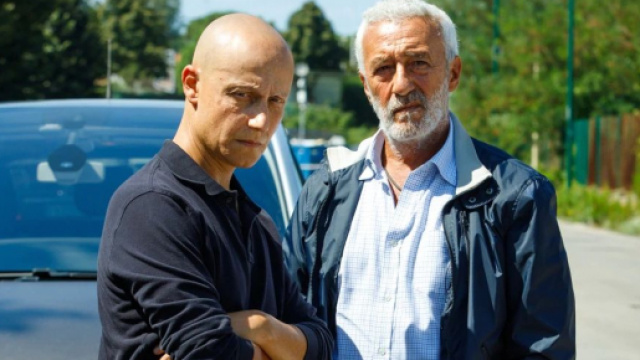 Diego (Francesco Vitiello) e Raffaele (Patrizio Rispo)