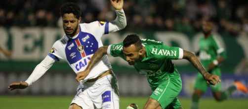 Chape e Cruzeiro est&atilde;o em situa&ccedil;&atilde;o complicada. (Arquivo Blasting News)