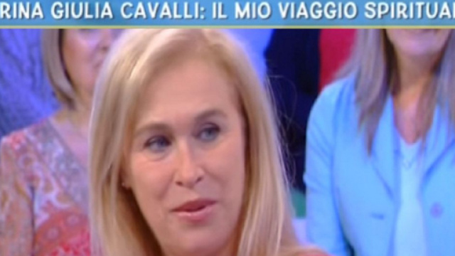 Marina Giulia Cavalli a Live - Non &egrave; la D'Urso: 'Mia figlia mi scrive dall'Aldil&agrave;'