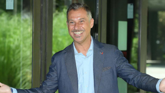 Deal With, il nuovo programma di Gabriele Corsi da stasera luned&igrave; 14 ottobre su Nove