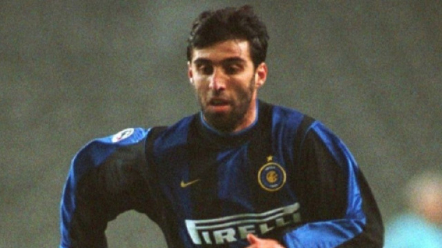 Hakan Sukur attacca Erdogan: 'Non importa quello che posso perdere se vince l'umanit&agrave;'