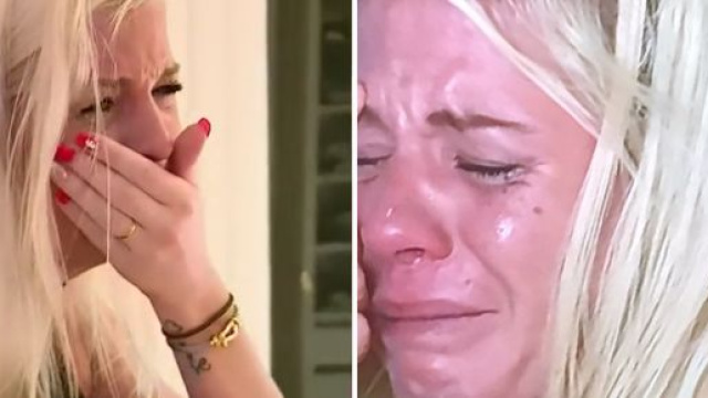 Jessica Thivenin en larmes apr&egrave;s &agrave; l'op&eacute;ration de son fils