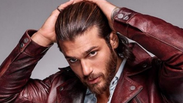 Can Yaman di Bitter Sweet ospite a C'&egrave; Posta per Te
