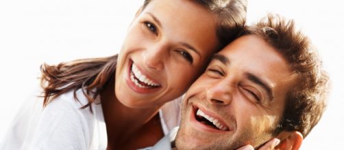 Encontrar o par perfeito e at&eacute; o s&oacute;cio adequado &eacute; a fun&ccedil;&atilde;o dos estudos de compatibilidade de signos. (Arquivo Blasting News).