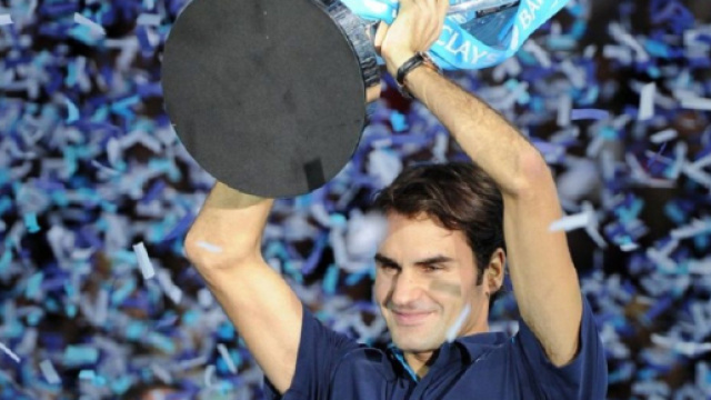 Roger Federer in occasione della sua sesta affermazione alle Atp Finals nel 2011
