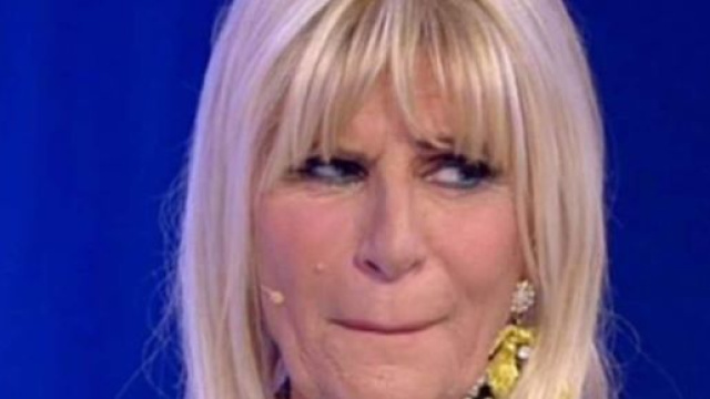 Uomini e Donne trono over, Gemma Galgani richiamata da Jean Pierre: 'Sei possessiva'