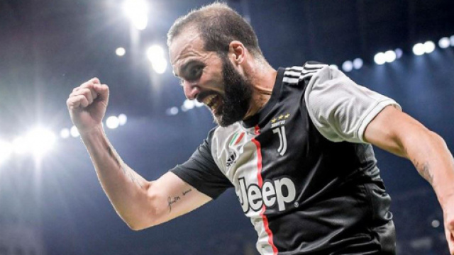 Gonzalo Higuain dovrebbe essere titolare contro il Bologna.