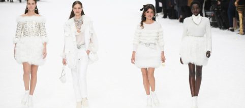 Defilé Chanel printemps-été 2020 : l'allure inimitable de la Parisienne