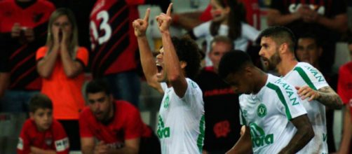 Corinthians e Chape se enfrentam na Arena Cond&aacute;. (Reprodu&ccedil;&atilde;o/Instagram/@chapecoensereal)