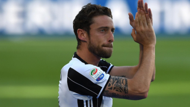 Claudio Marchisio saluta il calcio all'Allianz Stadium con una conferenza stampa