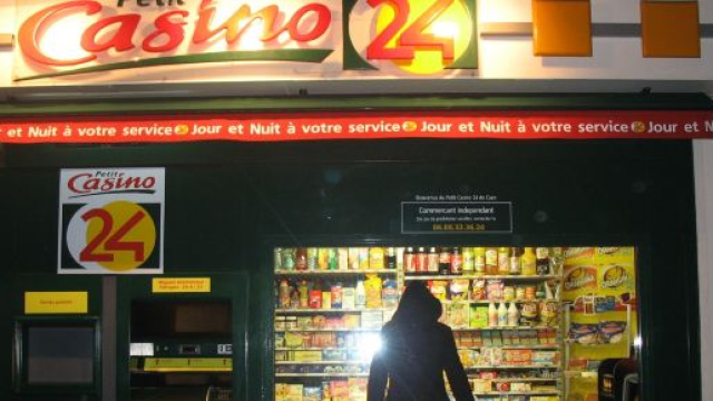 L'usage des automates interactifs dans les lieux publics - openedition.org