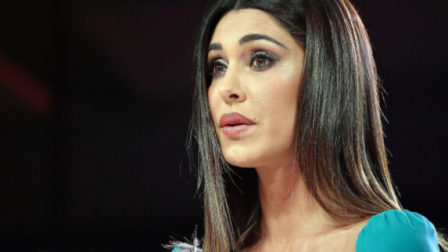 Belen Rodriguez sul possibile ritorno sul palco del Festival di Sanremo: 'Mi spaventa molto'.