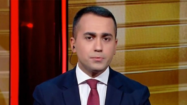 Gli ultimi sondaggi elettorali riportano un calo per il M5s.