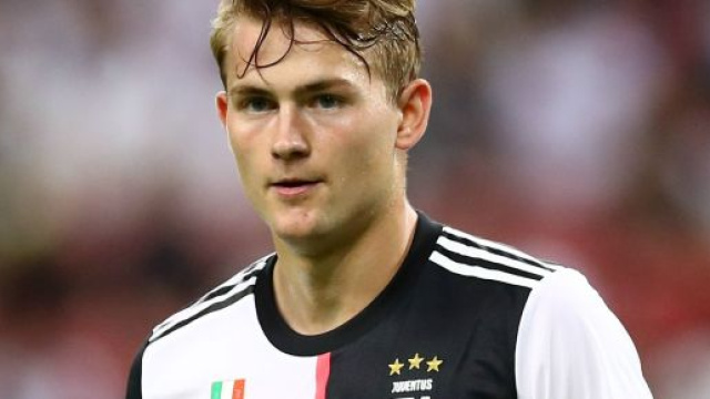 Calciomercato Juventus, il Barcellona potrebbe ritornare alla carica per De Ligt