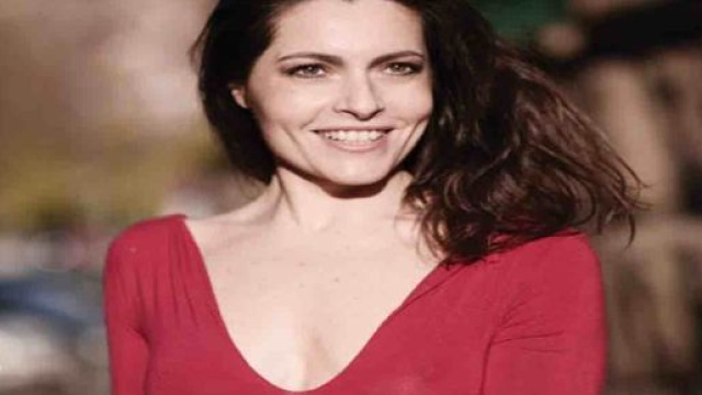 La strada di casa 3, Roberta Caronia: 'Perch&eacute; il commissario Leonardi &egrave; incinta? Lo scoprirete alla fine'.